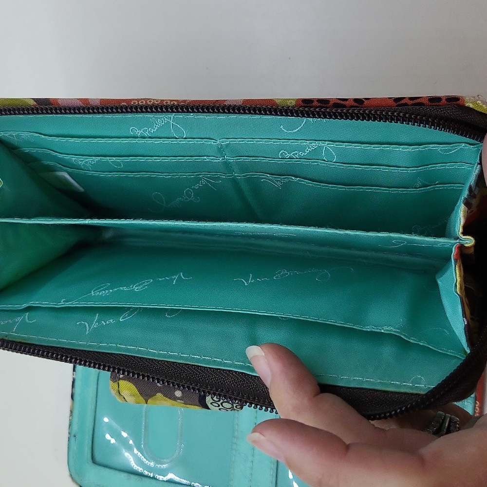 Vera Bradley Purse and Wallet Set - Picture 15 of 16